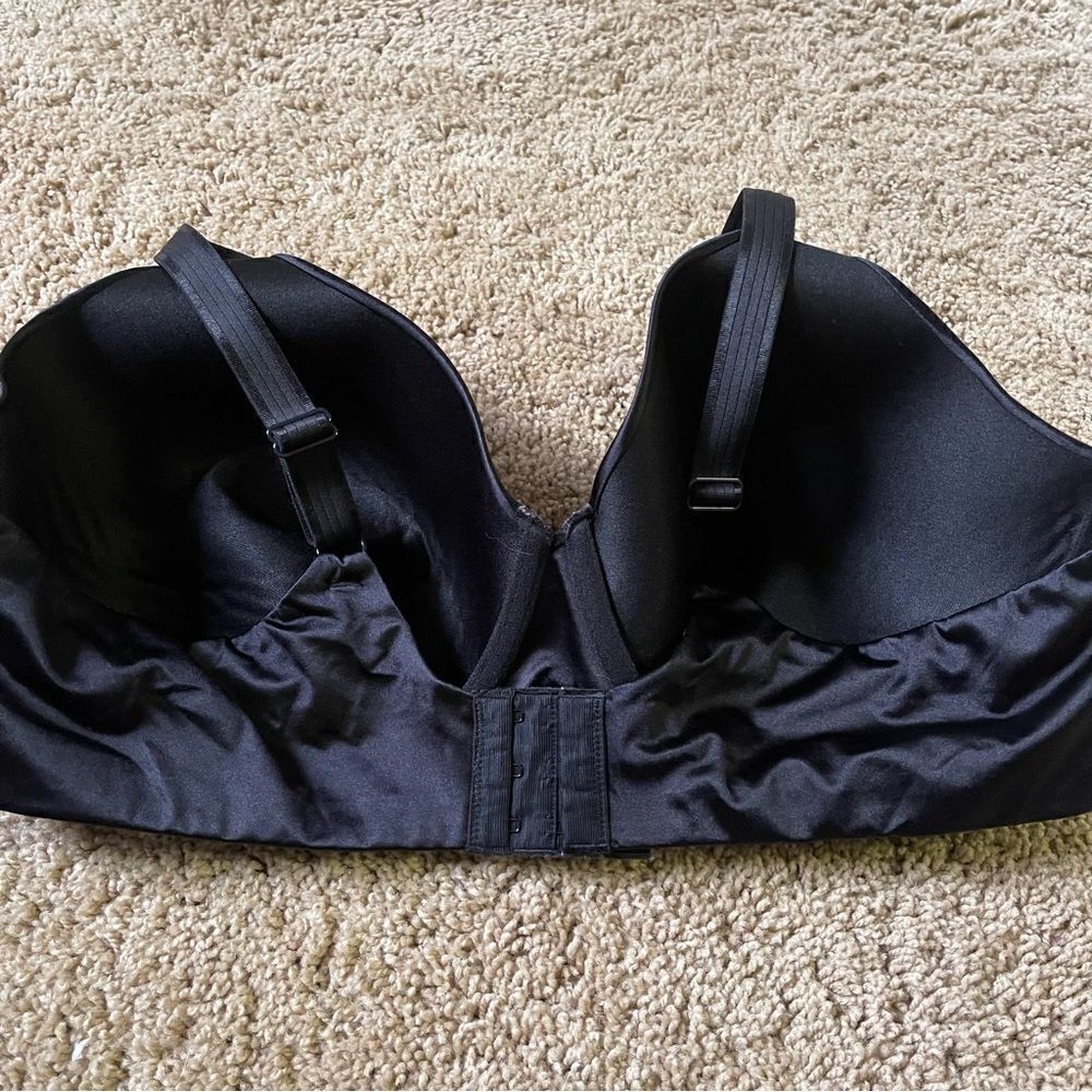 Bali Black One Smooth U Smoothing Concealing Contour Bra 42D - Picture 4 of 5